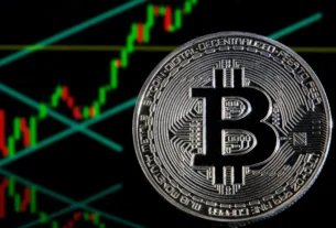 Bitcoin Market Stable, Indicators Suggest Growth