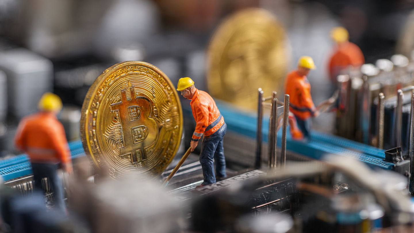 institutional_investors_flocking_to_bitcoin_mining